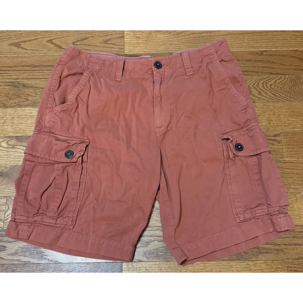 AMERICAN EAGLE VTG 34 CLASSIC LENGTH DISTRESSED Red  cargo shorts 10"